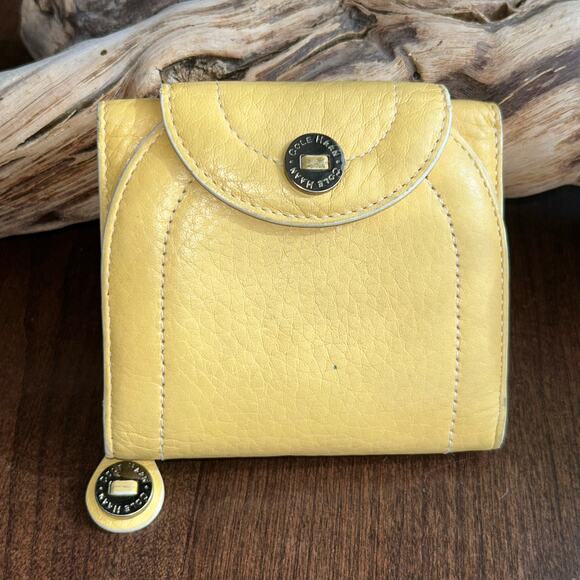 Cole Haan yellow leather Card wallet tri-fold - Picture 1 of 9